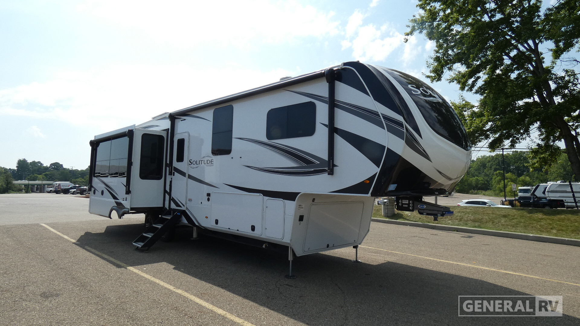 2025 Grand Design SOLITUDE 370DV in north canton OH