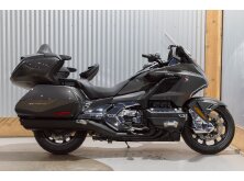Heavyweight Baggers Are Making Waves In The Motorcycle World image