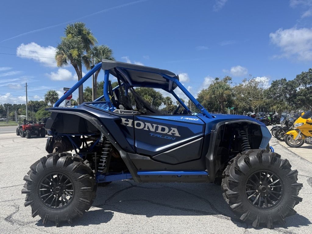 2025 Honda® Talon 1000X FOX Live Valve in cocoa FL
