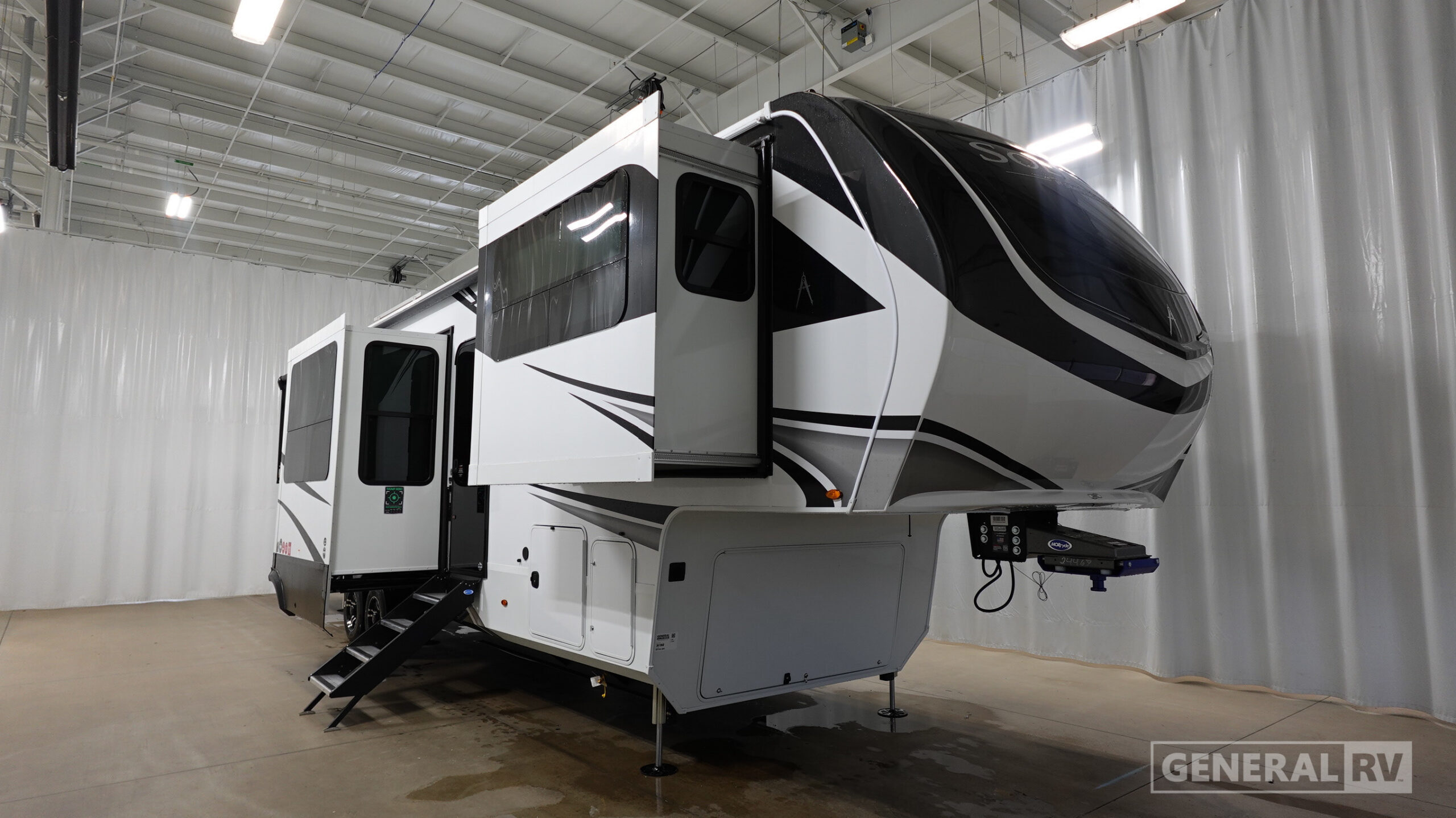 2027 Grand Design SOLITUDE 380FL in wayland MI