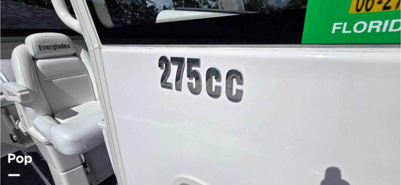 A photo of this 2016 Everglades 275 CC