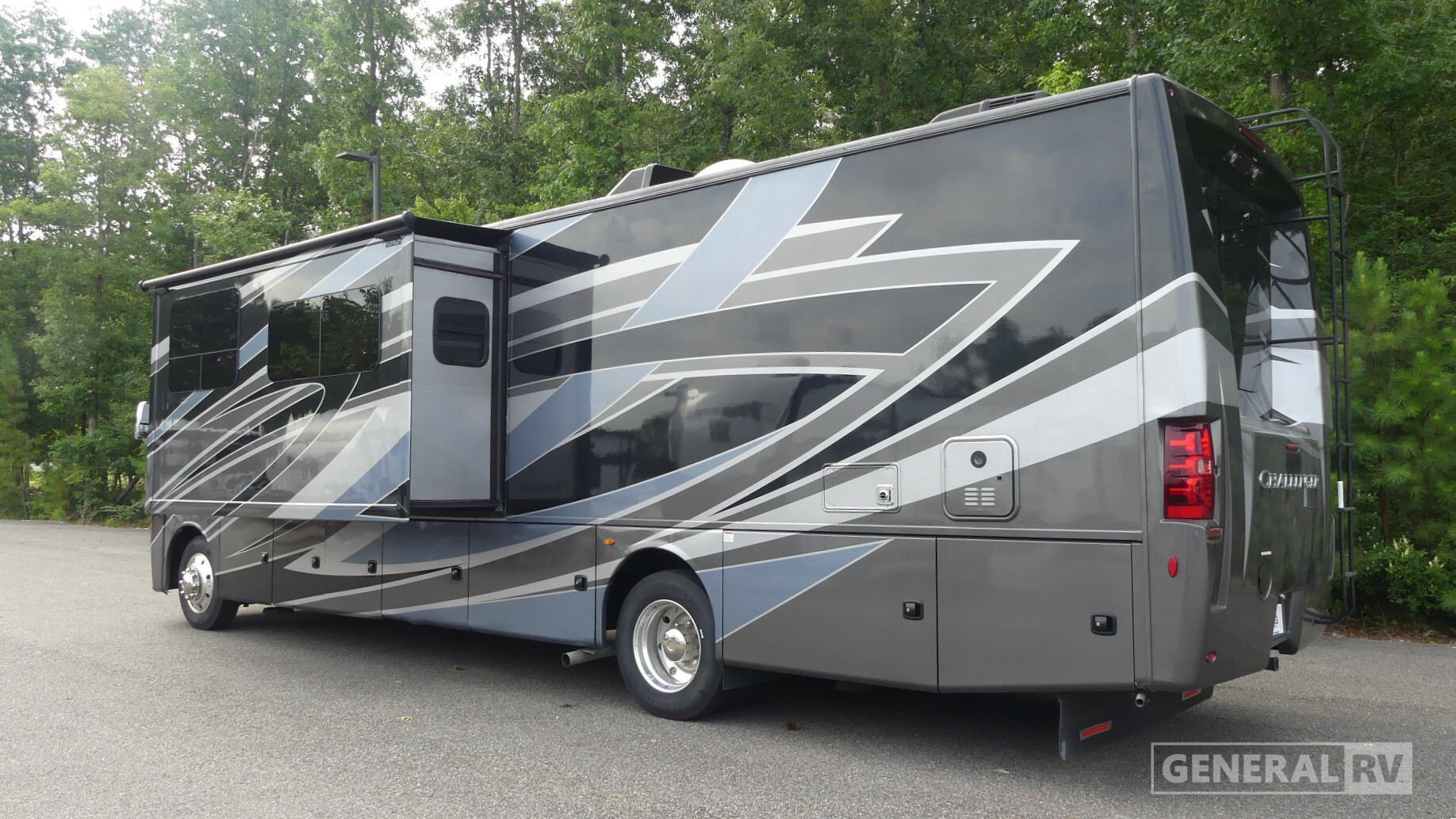 2023 Thor Motor Coach CHALLENGER 35MQ in ashland VA