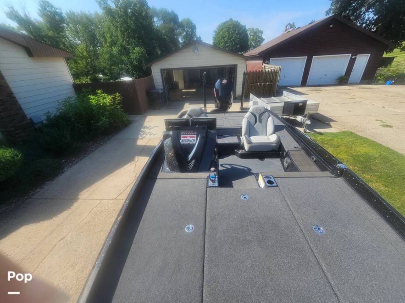 A photo of this 2023 Triton 21 XRT