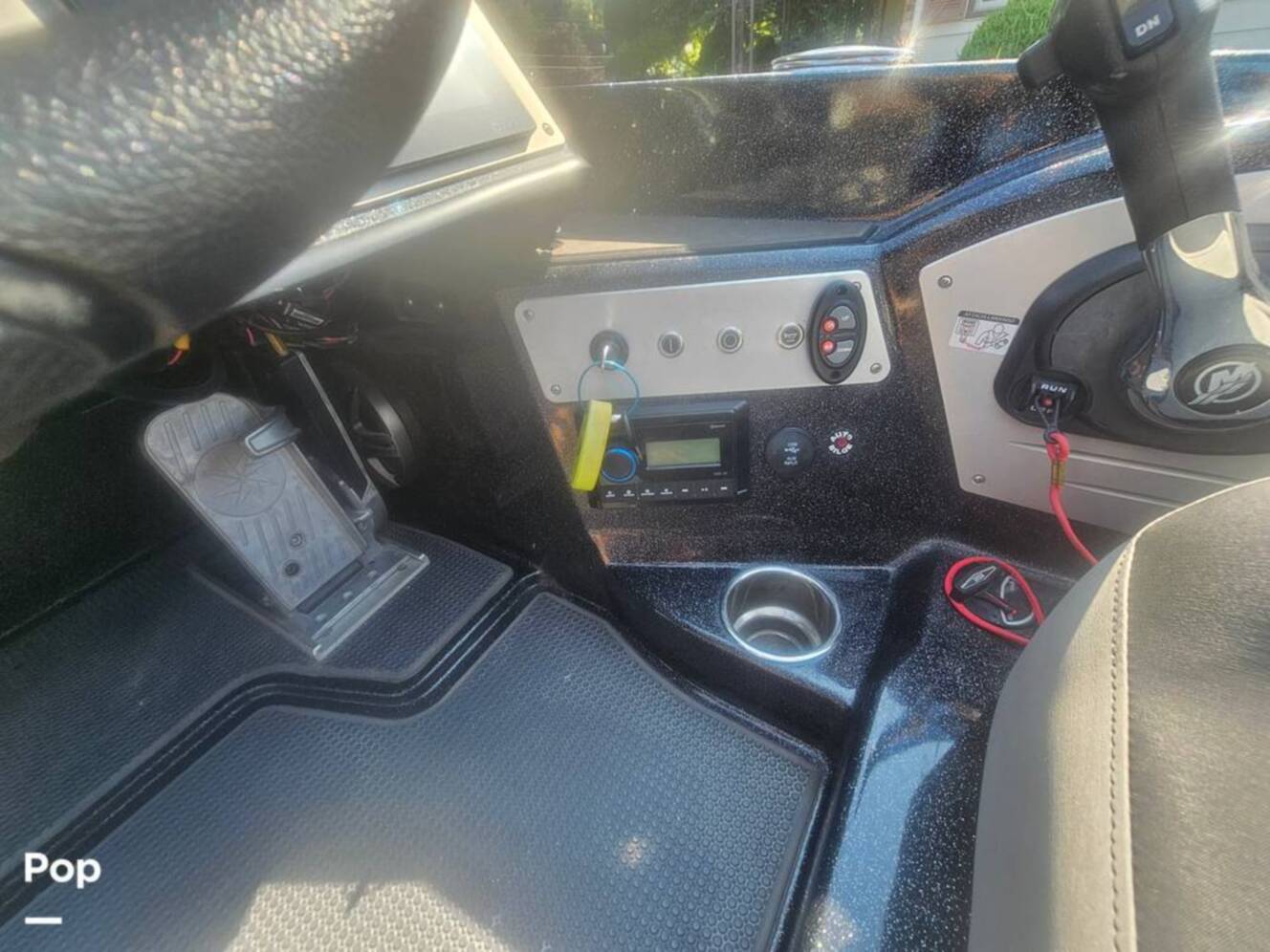 A photo of this 2023 Triton 21 XRT