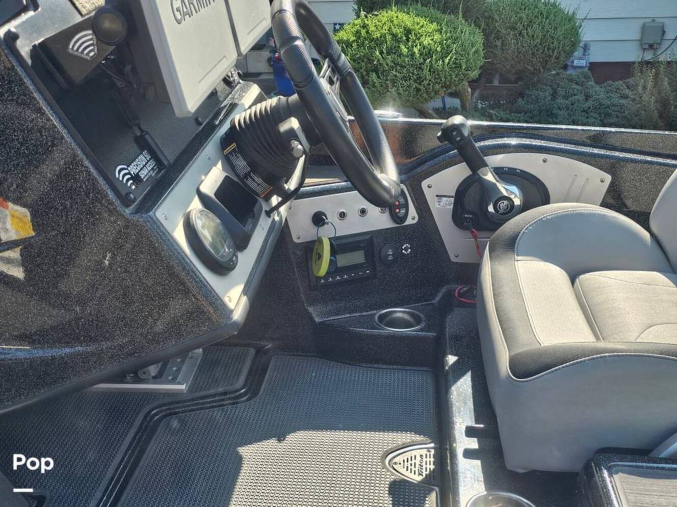 A photo of this 2023 Triton 21 XRT