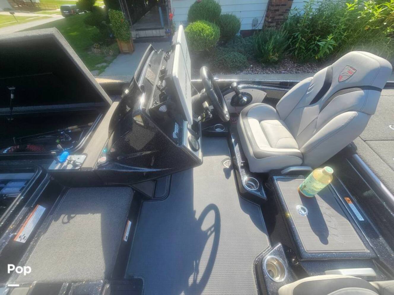 A photo of this 2023 Triton 21 XRT