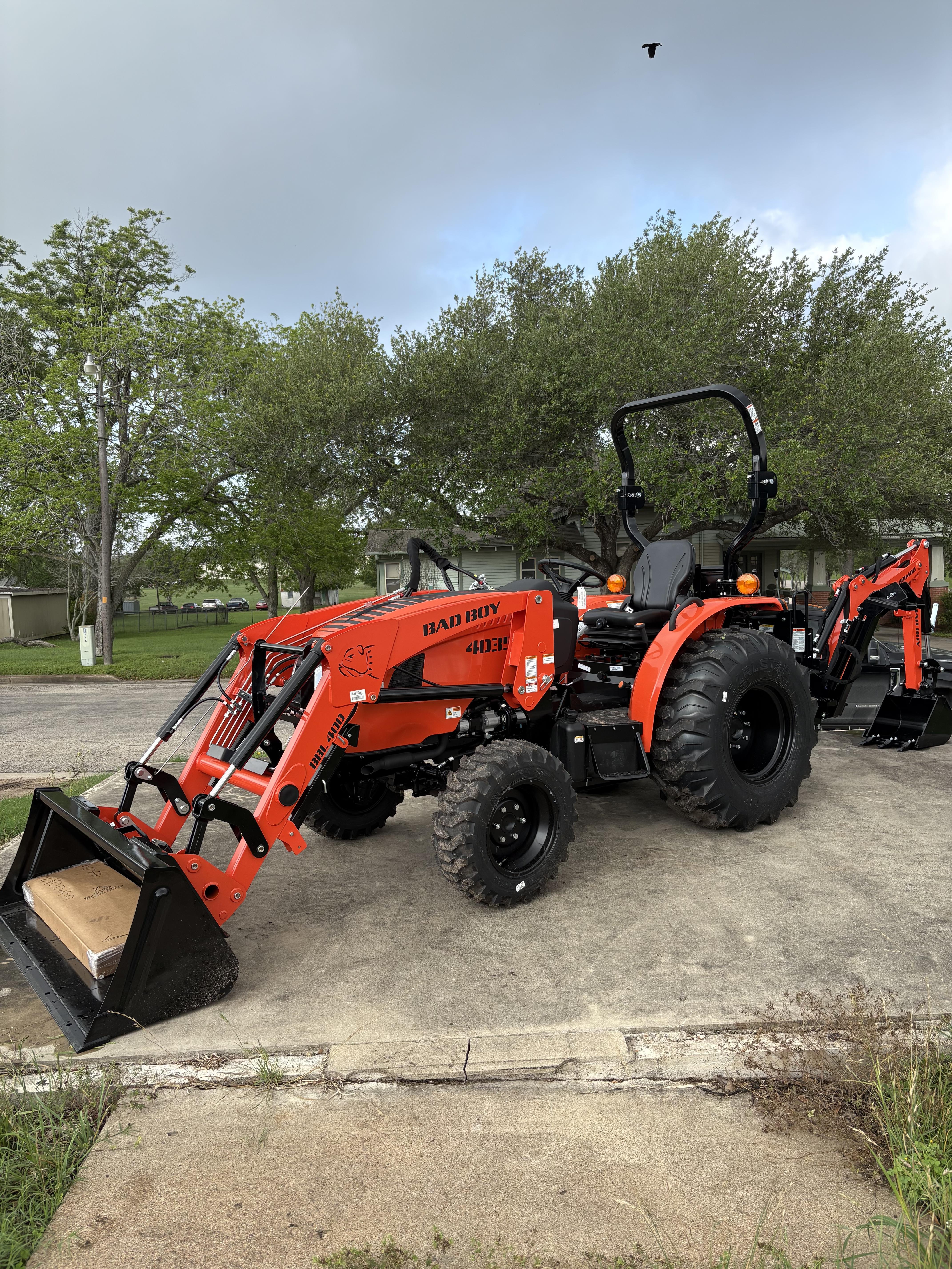 2026 Bad Boy Tractors 4035H HYDROSTATIC TRACTOR WITH BACKHOE in Shiner, TX