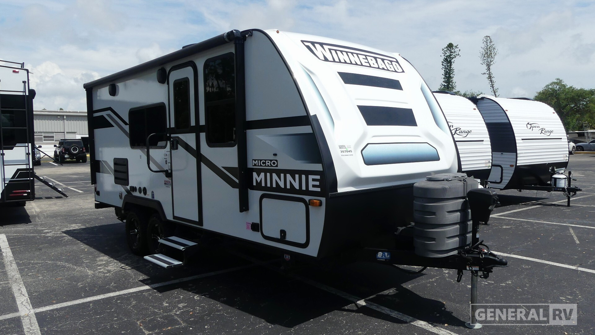 2024 Winnebago Micro Minnie 2108FBS in fort myers FL