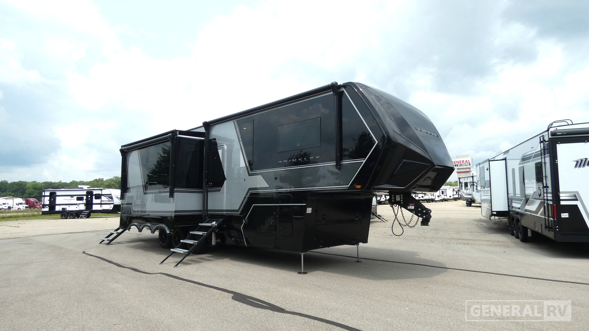 2026 Brinkley MODEL G 3250 Fifth Wheel Toy Hauler RV