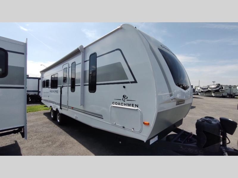 2025 Coachmen Rv Freedom Express Ultra Lite 274RKS* in anderson IN