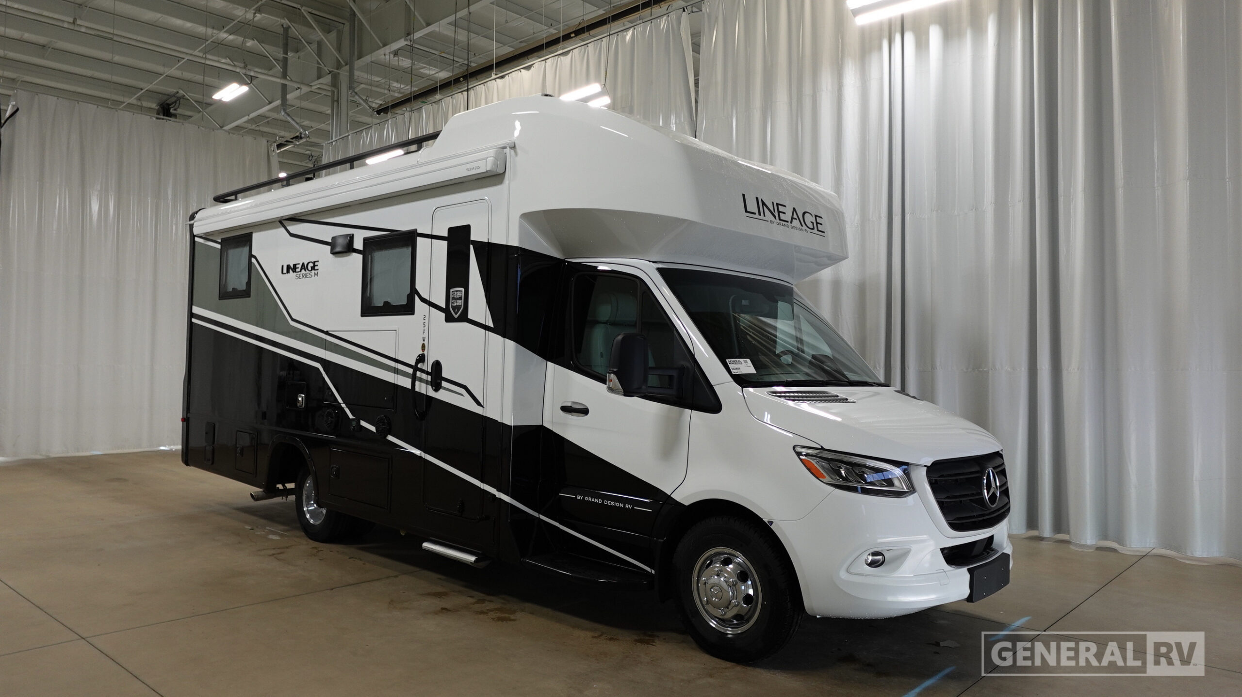2026 Grand Design Lineage Series M 25FW in north canton OH