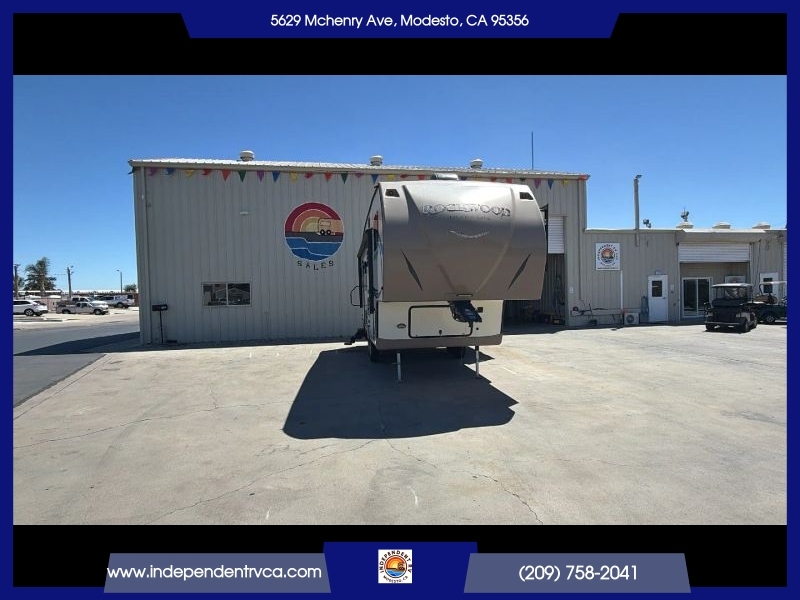 2017 Rockwood By Forest River Ultra Lite Fifth Wheel 2440WS in modesto CA