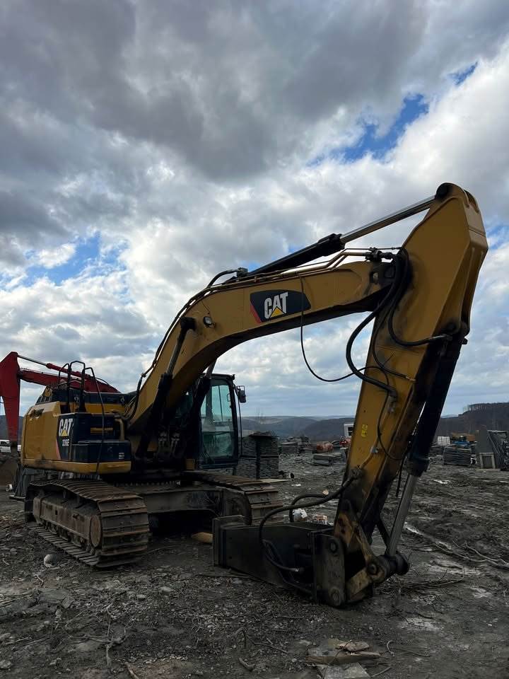 2013 Caterpillar 336EL in Harrisburg, PA
