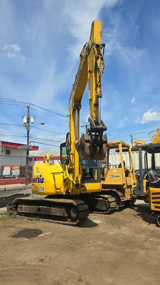 2012 Komatsu PC88MR-8 in Wayne, MI