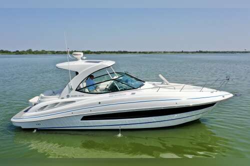 2018 Cruisers Yachts 35 EXPRESS in lewisville TX