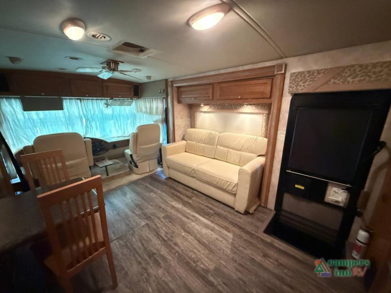 A photo of this 2012 Itasca Sunstar 30T