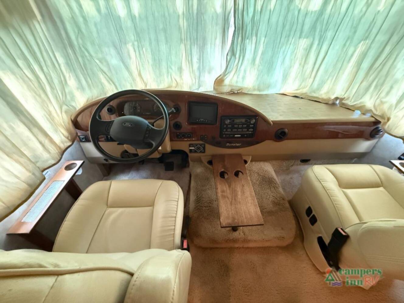 A photo of this 2012 Itasca Sunstar 30T