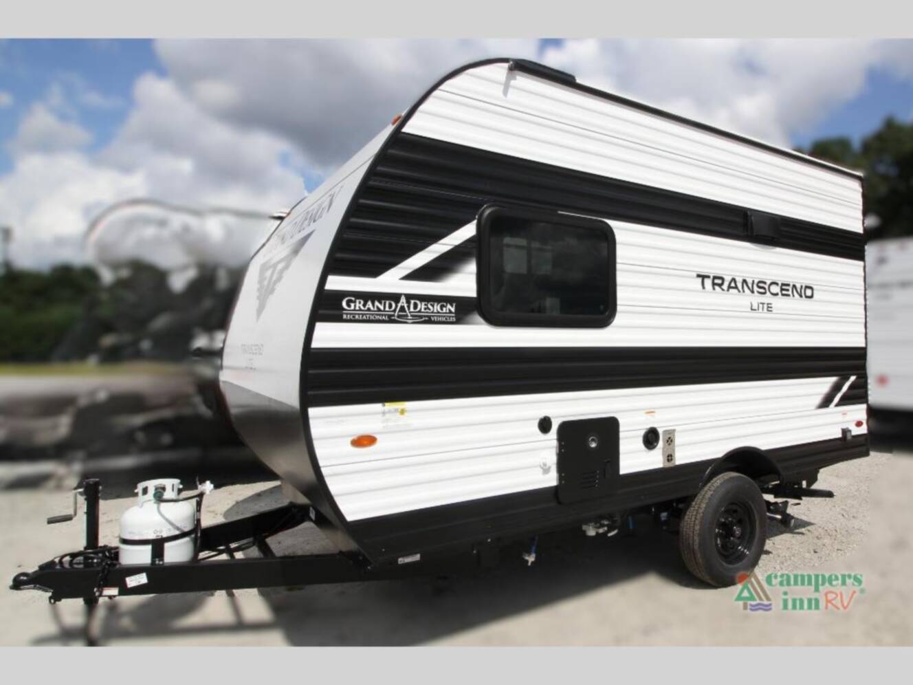 A photo of this 2027 Grand Design Transcend Lite 121RBL