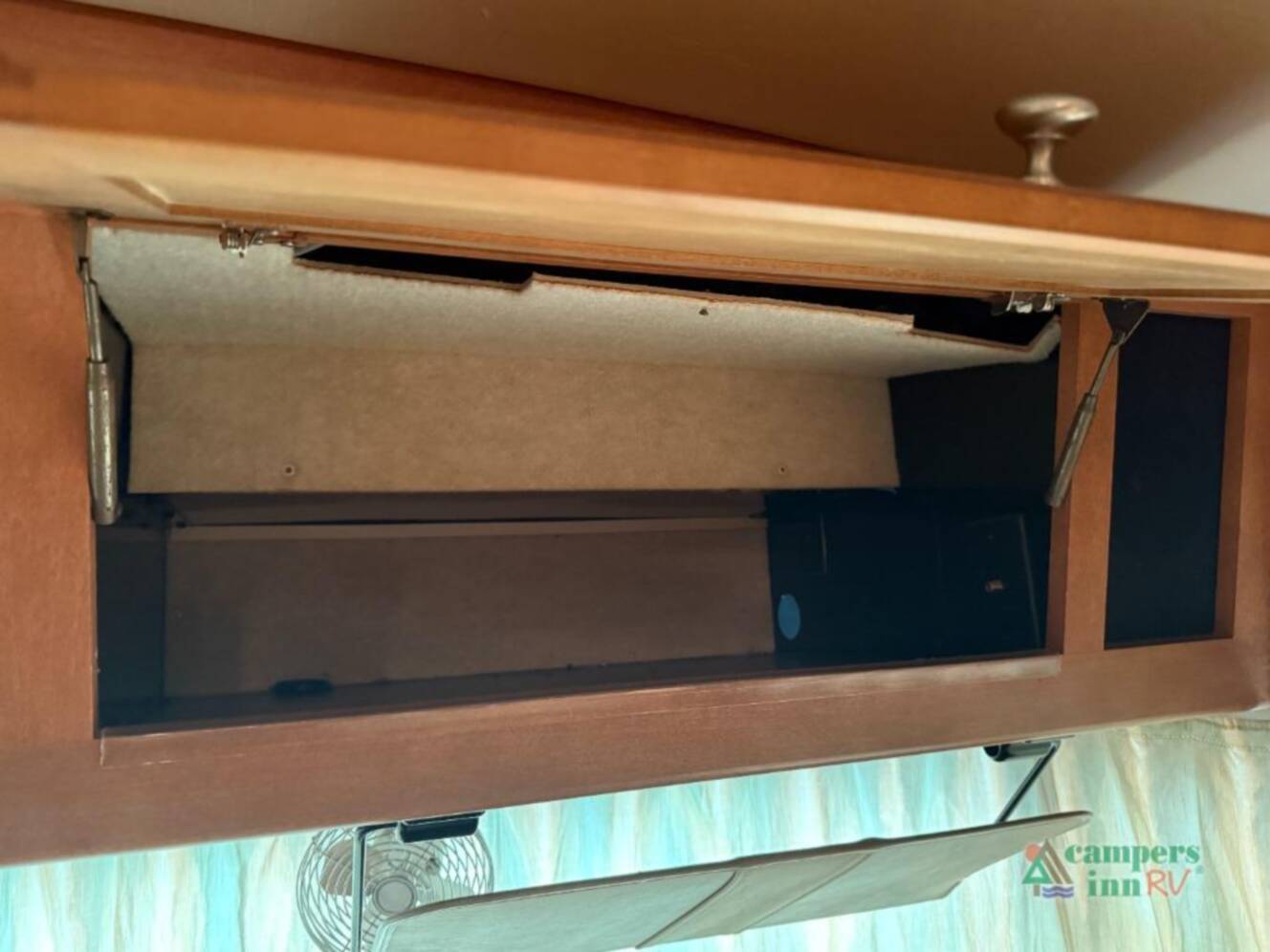 A photo of this 2012 Itasca Sunstar 30T