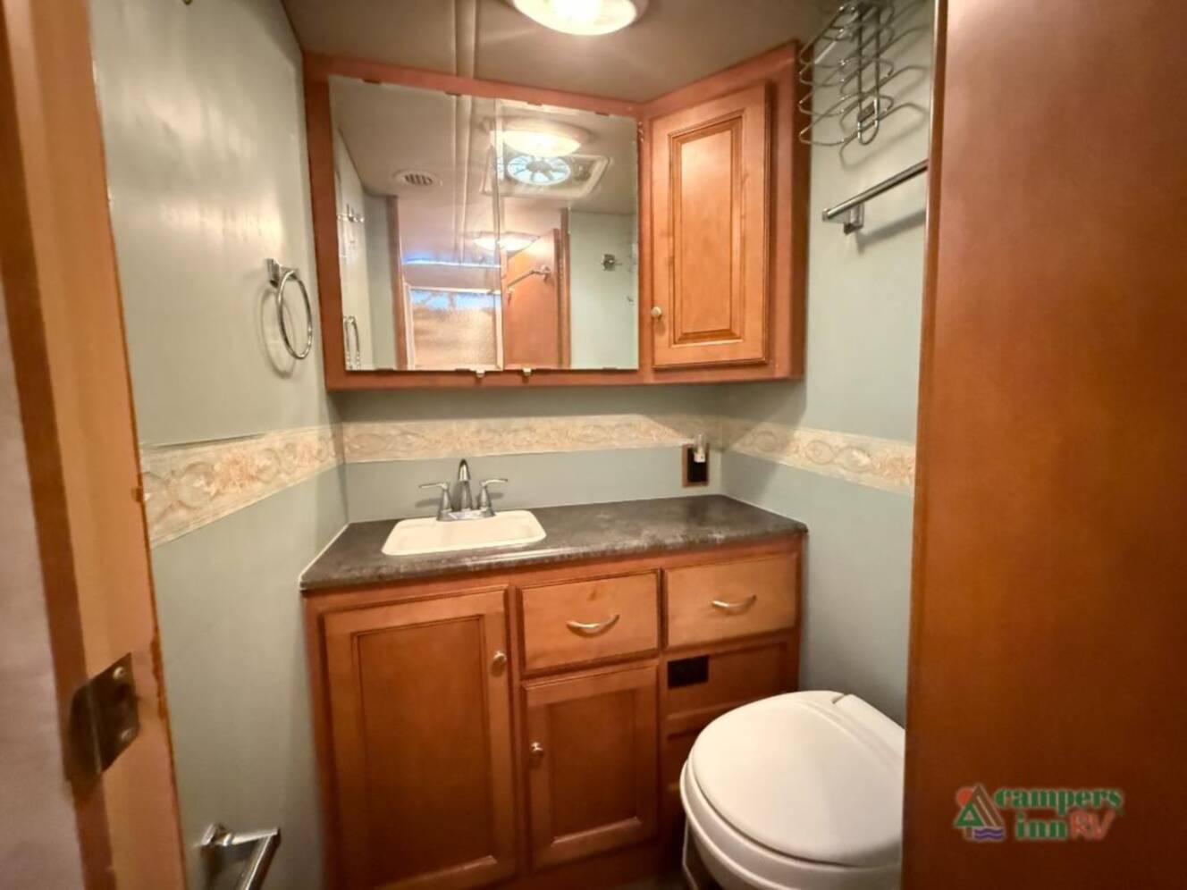 A photo of this 2012 Itasca Sunstar 30T