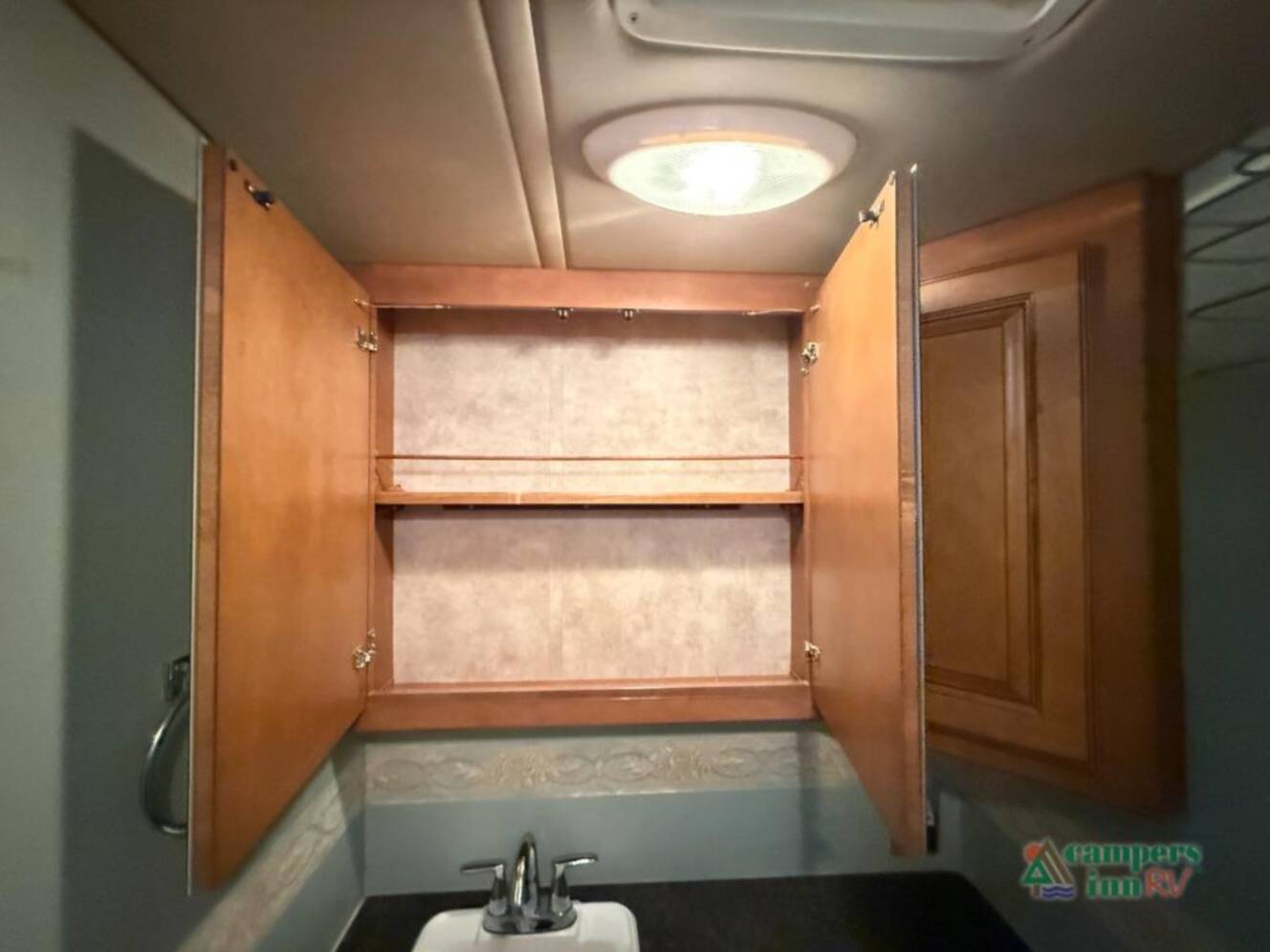 A photo of this 2012 Itasca Sunstar 30T