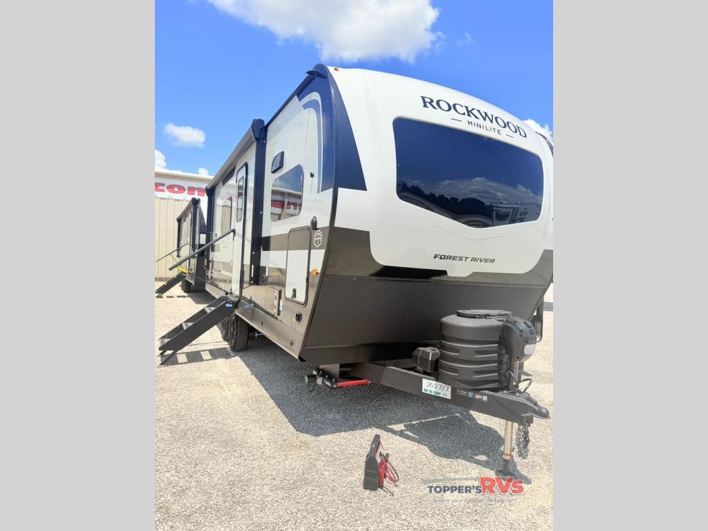 2027 Forest River Rv Rockwood Mini Lite 2523MBR in waller TX