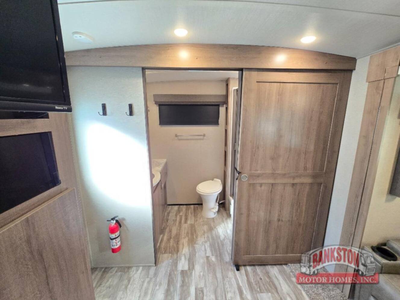 A photo of this 2022 Grand Design Imagine 2600RB
