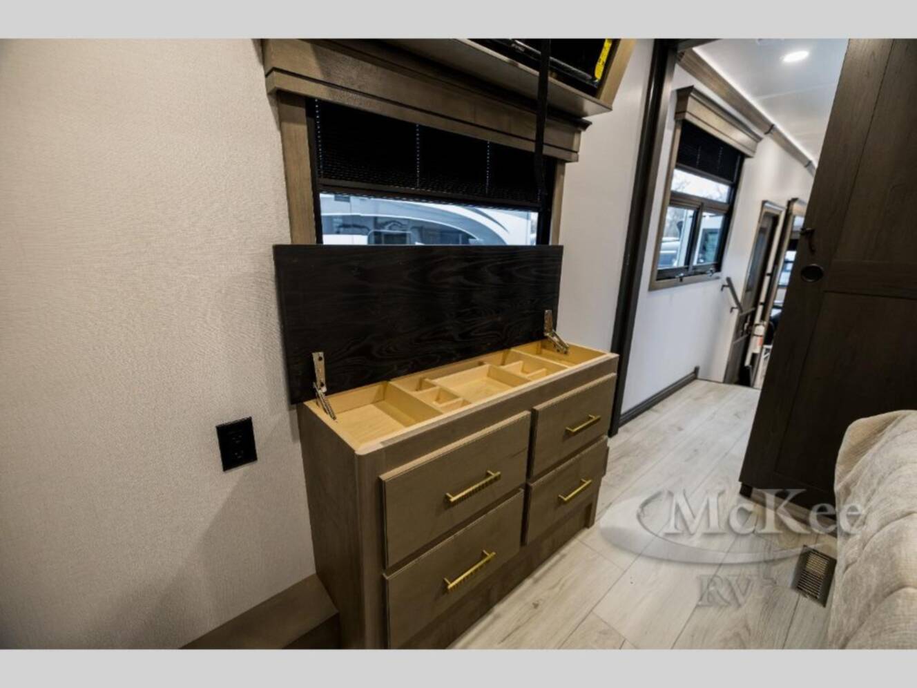 A photo of this 2026 Keystone Rv Montana 3231CK