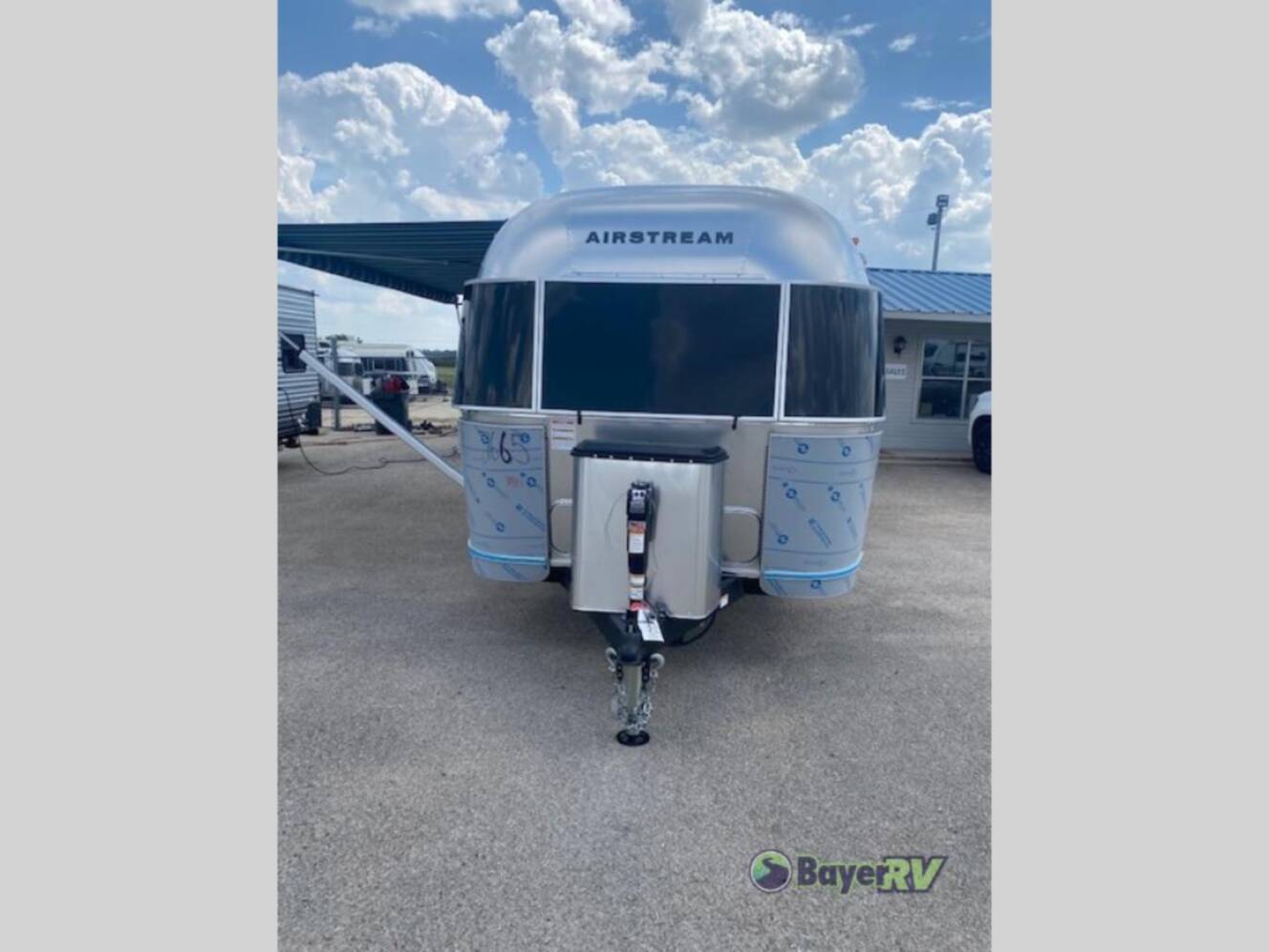 A photo of this 2026 Airstream International 23FB Twin