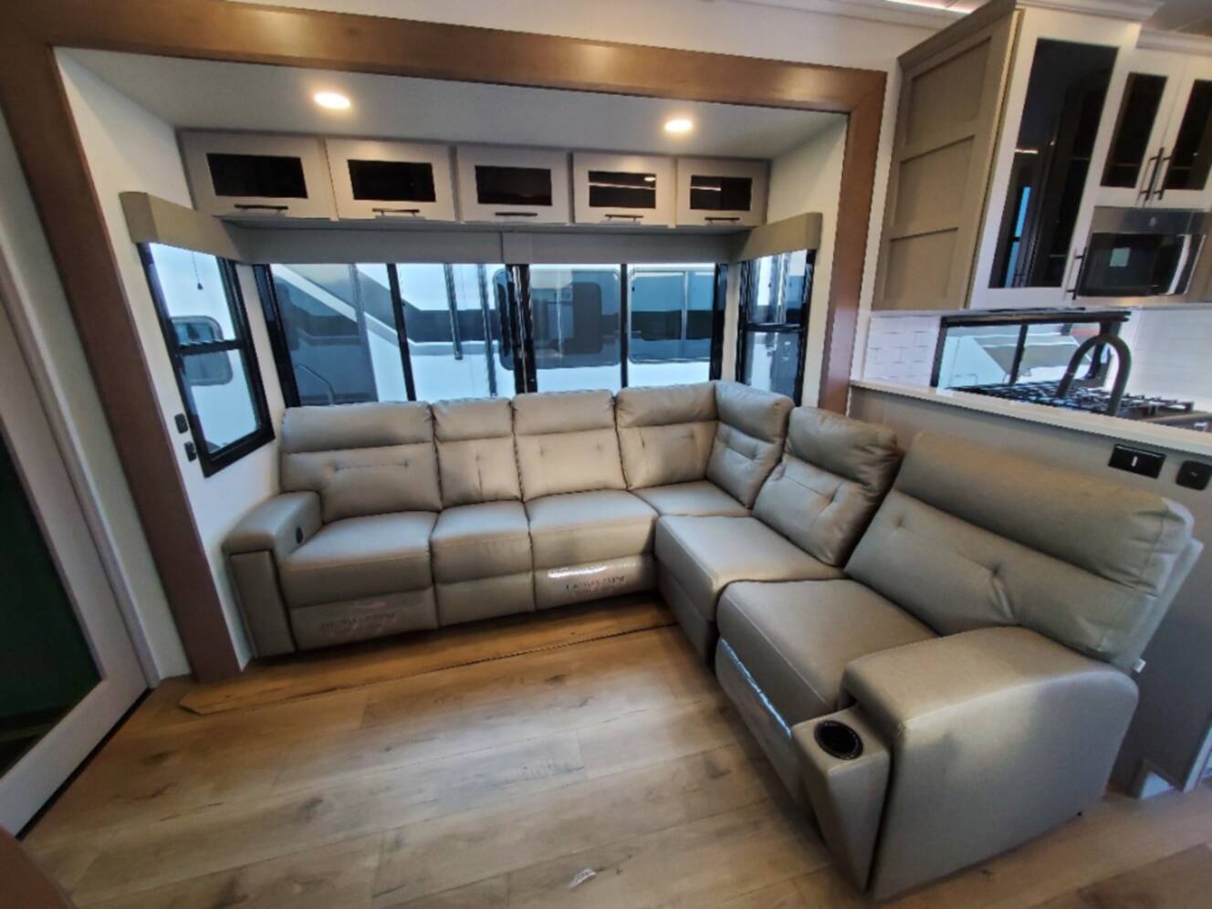 A photo of this 2026 Alliance Rv Valor 44V14