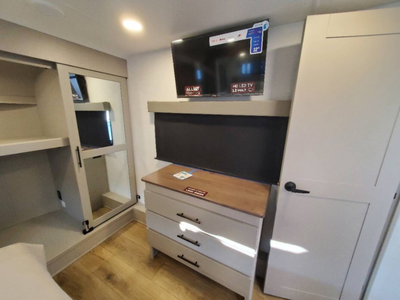 A photo of this 2026 Alliance Rv Valor 44V14