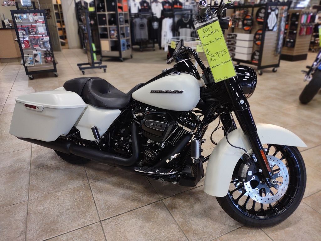 2019 Harley-Davidson® FLHRXS - Road King® Special SPECIAL in Chambersburg, PA