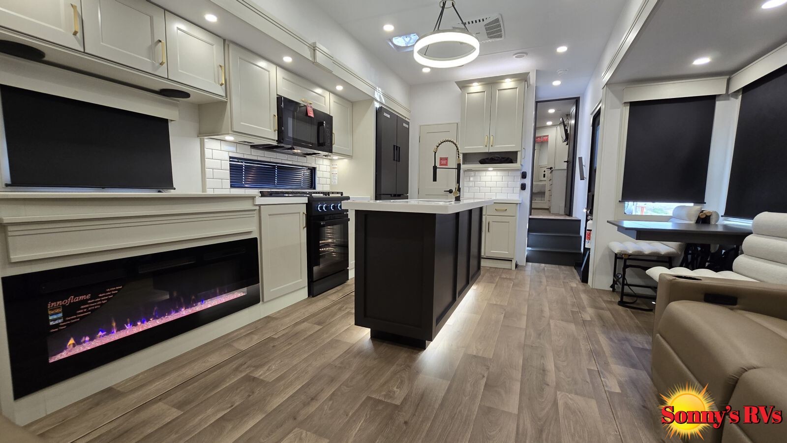 2027 Grand Design Solitude 310GK in evansville WY