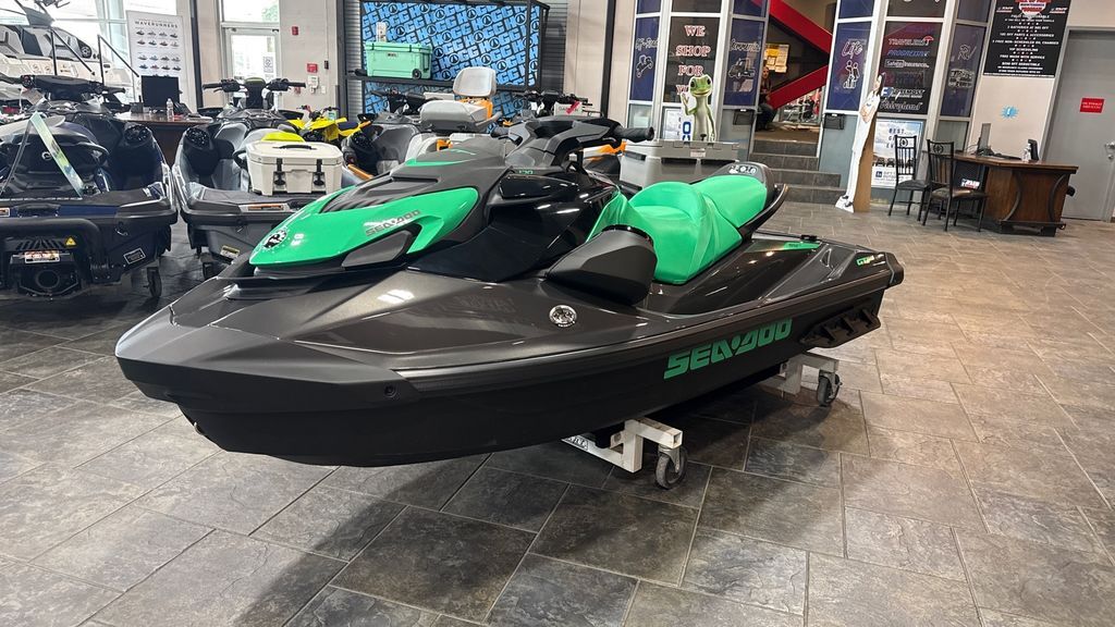 2026 Sea-Doo GTI SE 130 Tech Package with Audio iDF and iBR SE 130 TECH PACKAGE WITH AUDIO IDF AND IBR in Selma, TX