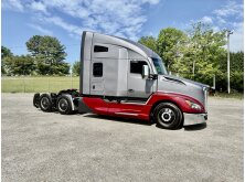 3 of the Best Sleeper Cab Trucks image