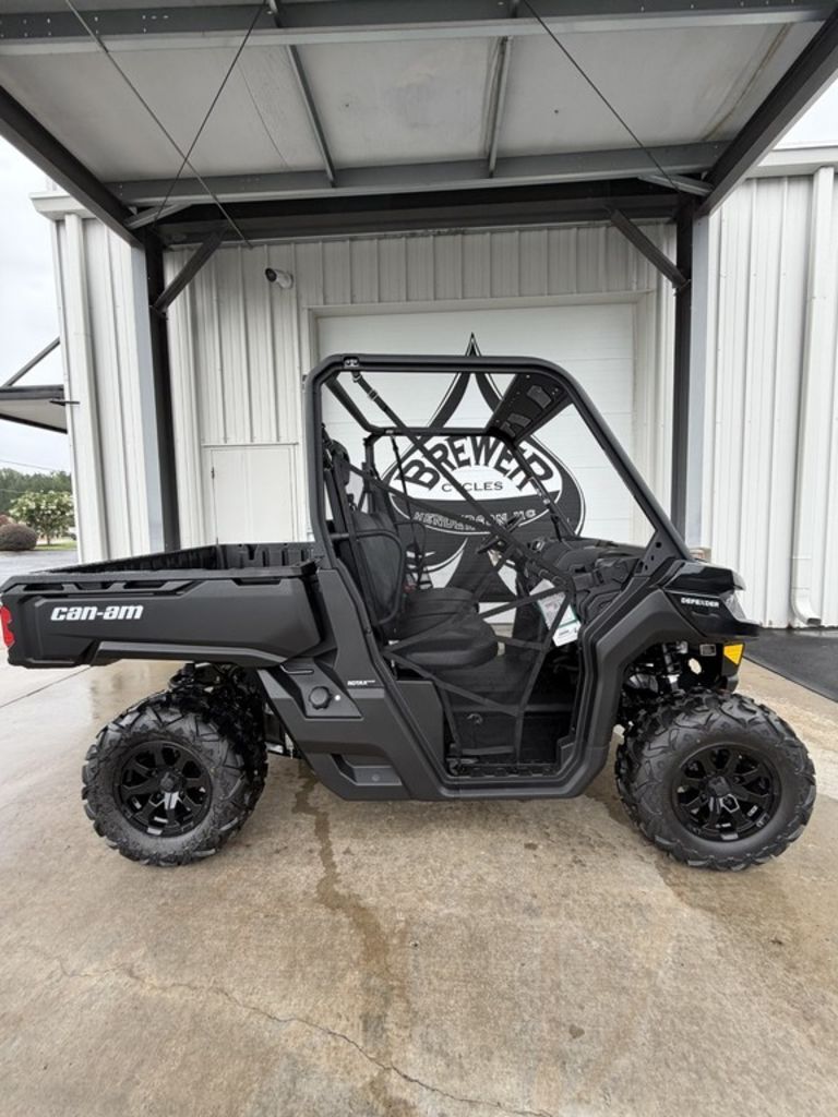 2026 Can-Am Defender DPS HD9 Stealth Black in henderson NC