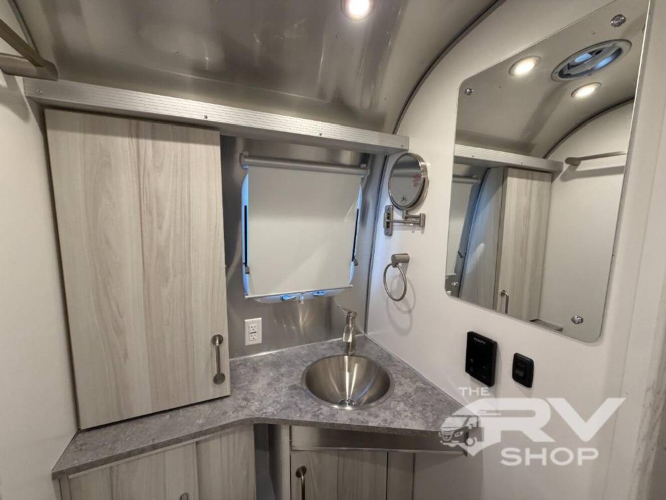 A photo of this 2026 Airstream International 25FB Twin