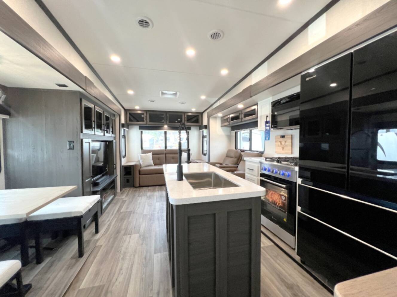 A photo of this 2026 Venture Rv SportTrek 363VFR