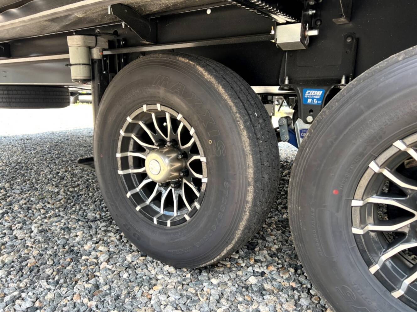 A photo of this 2026 Venture Rv SportTrek 363VFR