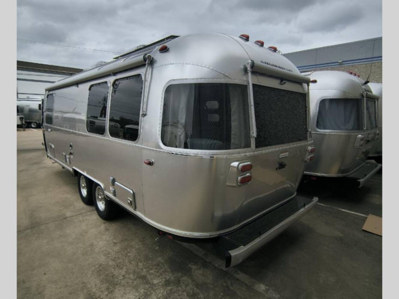 A photo of this 2026 Airstream International 25FB Twin