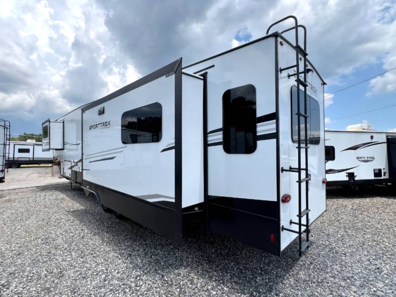 A photo of this 2026 Venture Rv SportTrek 363VFR