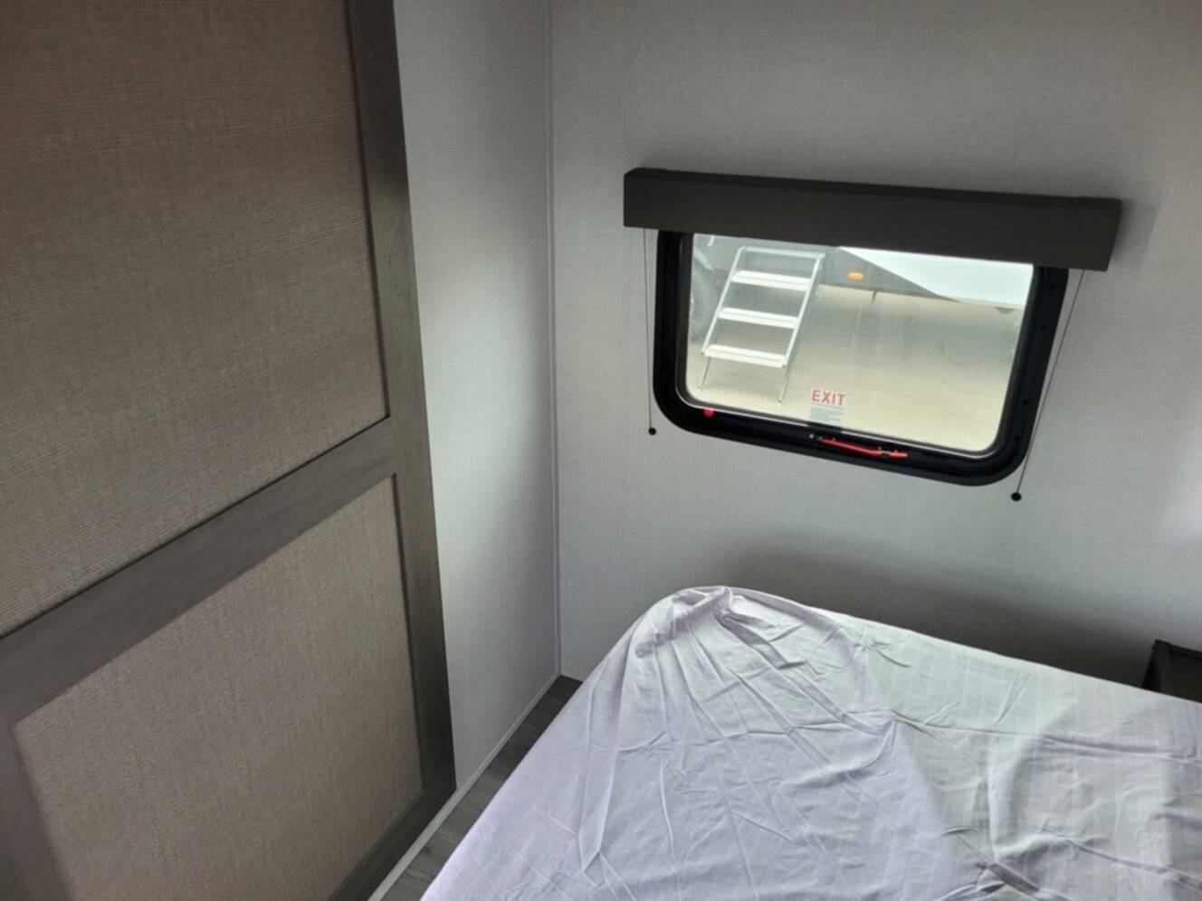 A photo of this 2026 Grand Design Transcend 325BHT