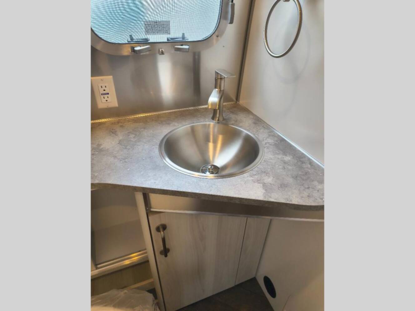 A photo of this 2026 Airstream International 25FB Twin