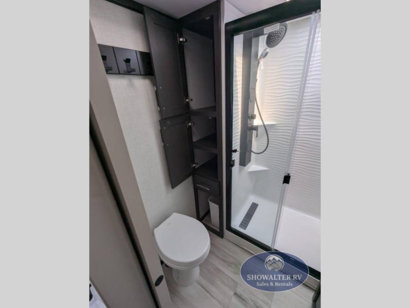 A photo of this 2026 Keystone Rv Alpine Avalanche Edition 390DS