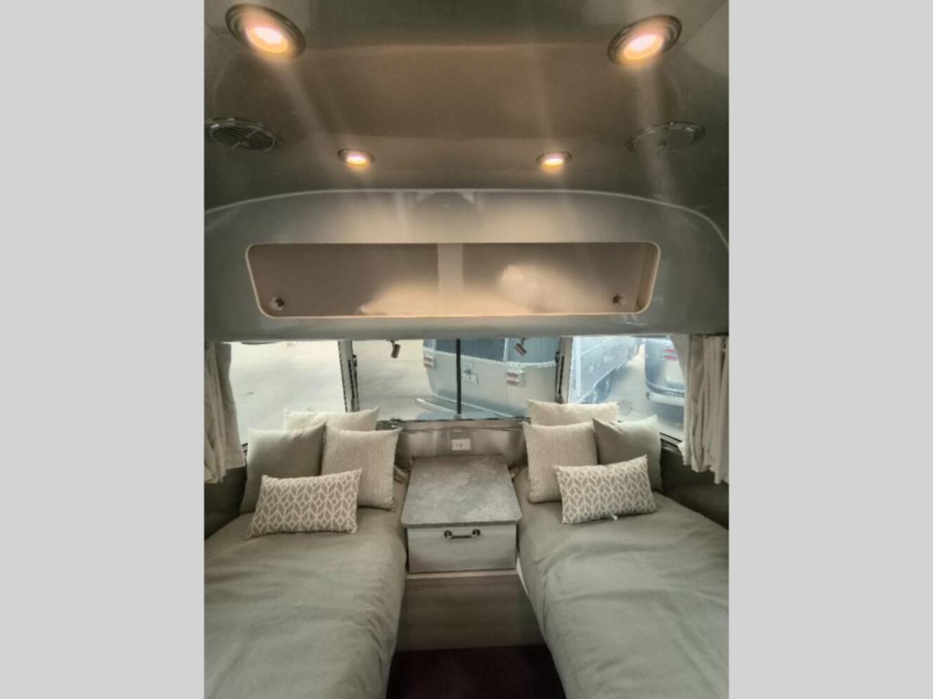 A photo of this 2026 Airstream International 25FB Twin