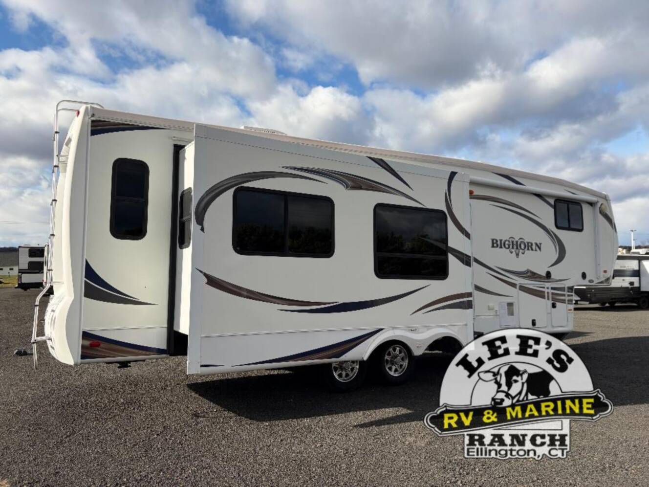 A photo of this 2012 Heartland Bighorn 3185RL