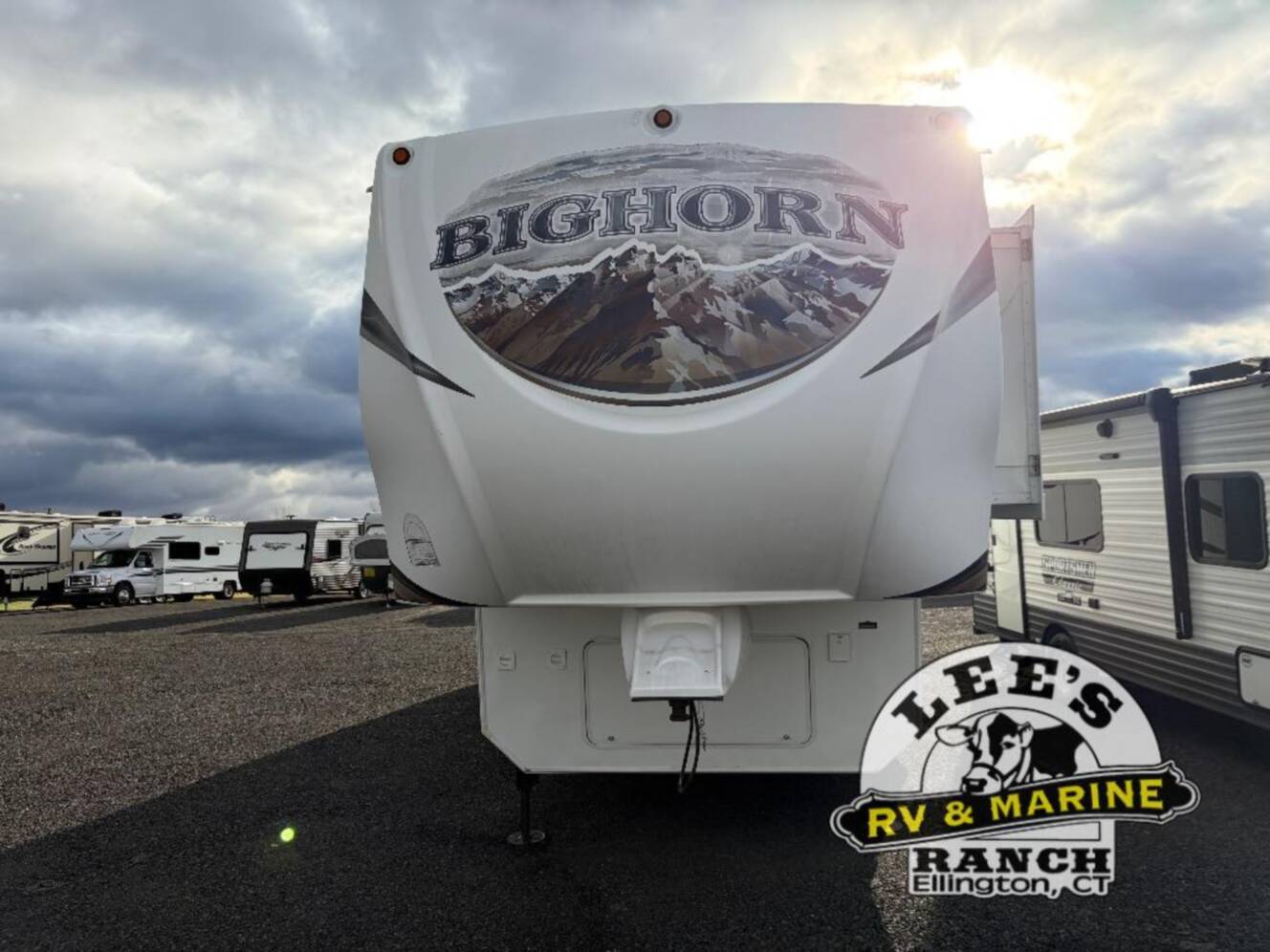 A photo of this 2012 Heartland Bighorn 3185RL