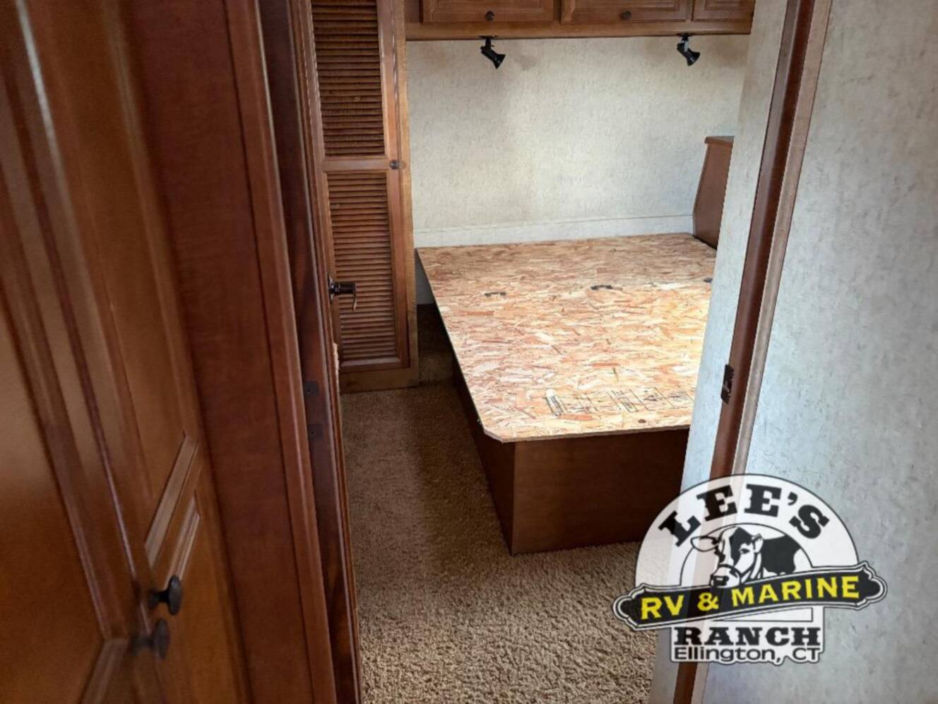 A photo of this 2012 Heartland Bighorn 3185RL