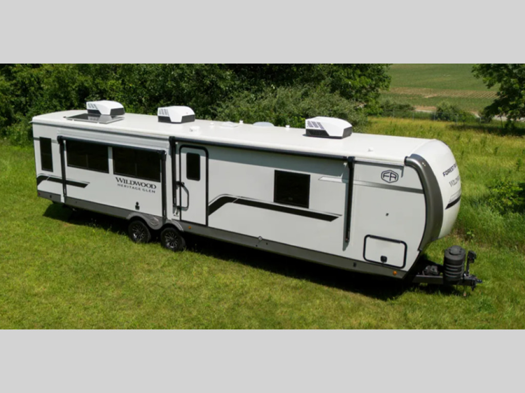 2027 Forest River Rv Wildwood Heritage Glen 308RL in lockbourne OH