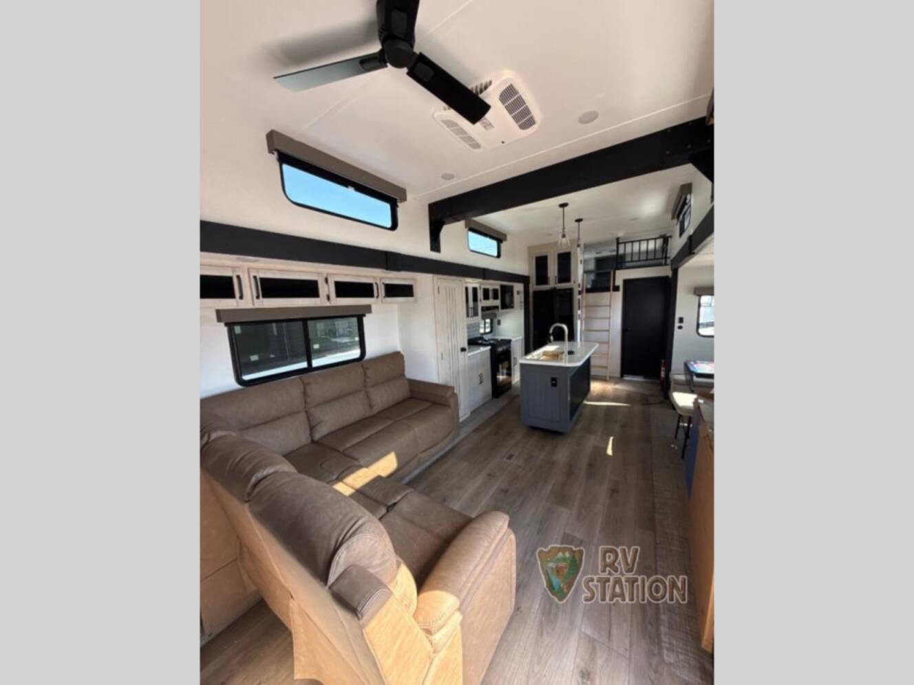 A photo of this 2026 Forest River Rv Puma Vista 420LFT